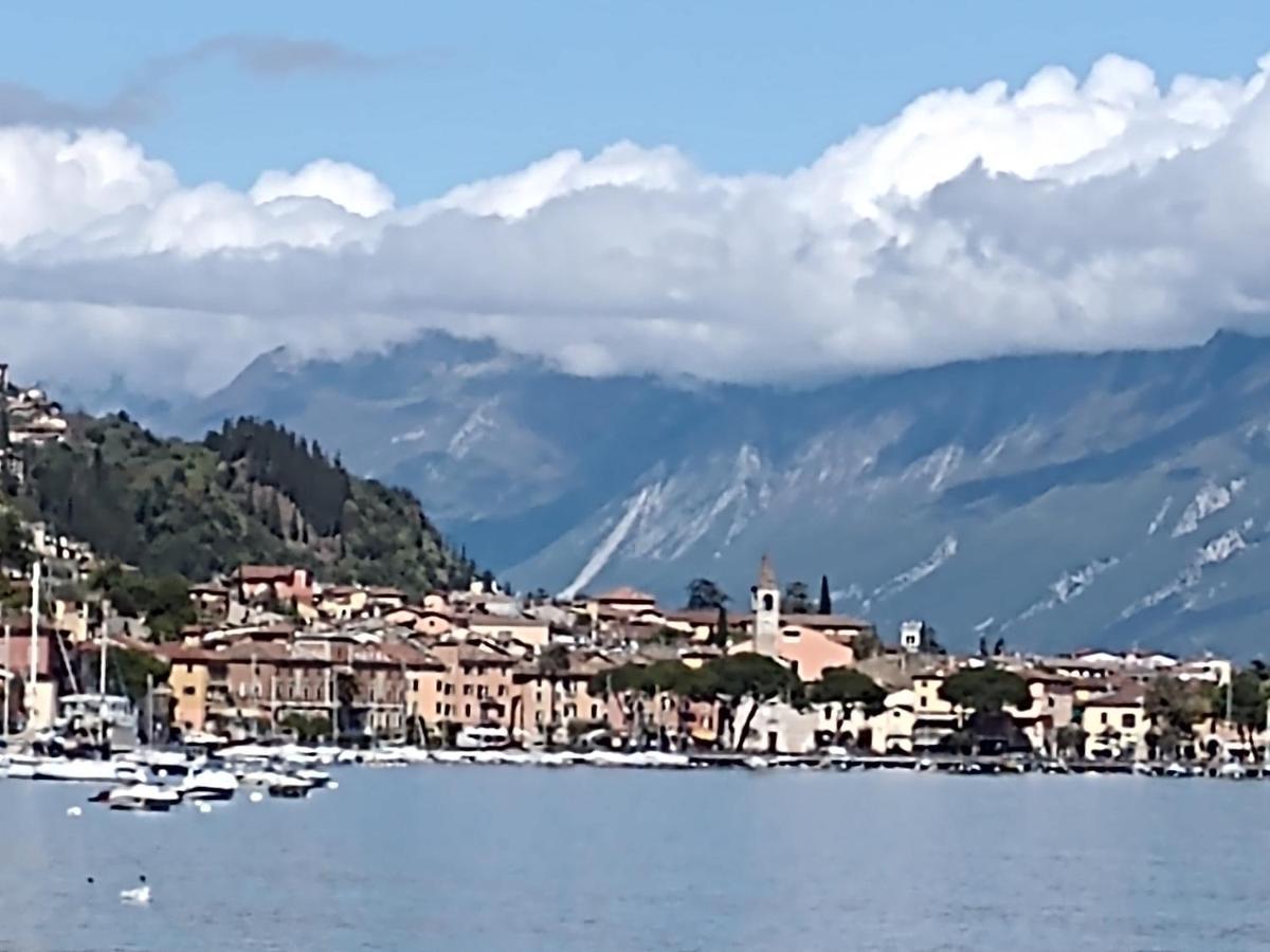 Casa Gabri Apartment Toscolano Maderno Bagian luar foto